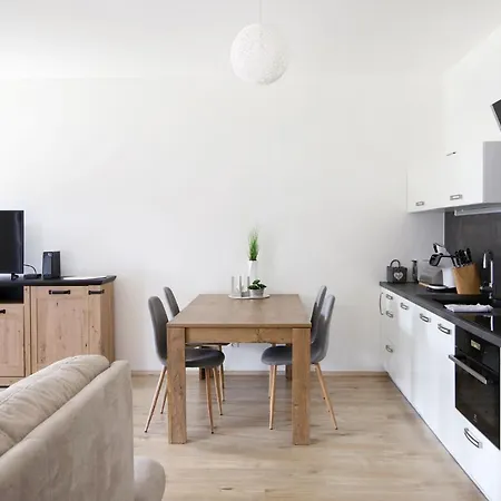 Mountain Apartments Klinovec Hexagon Loučná pod Klínovcem Esterno foto